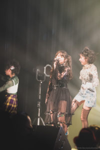 20201103 HOLES 鶯籠 ライブレポート